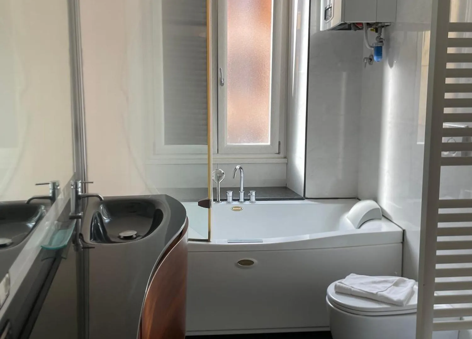 La Corte Di Merlino - Apt Centrale Di Pregio Rome Apartment